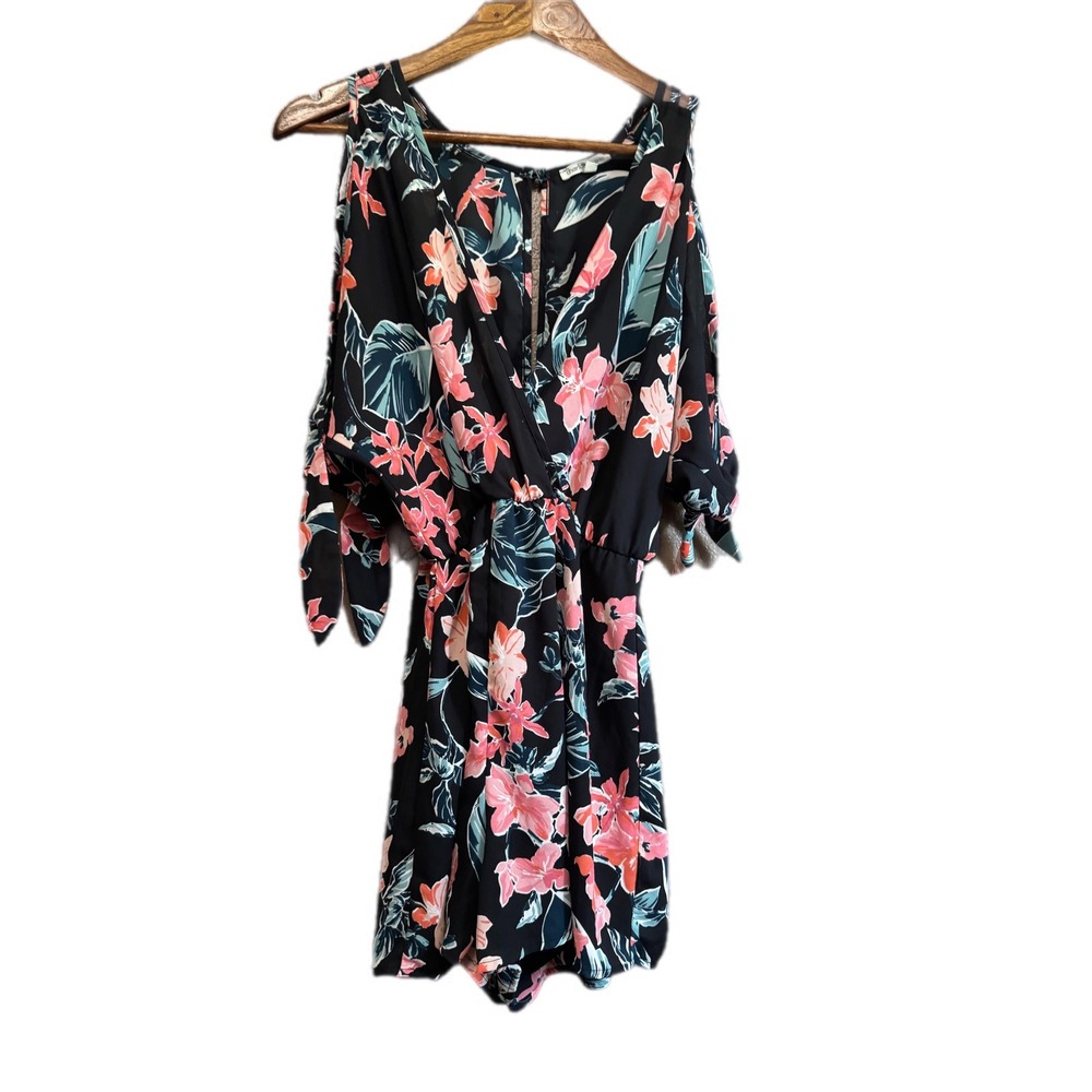 Charlotte Russe Romper Womens Small Black Floral Excellent Cold Shoulder Sleeve